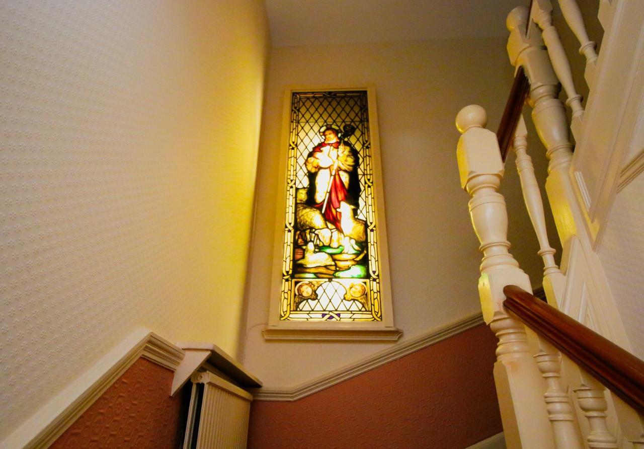 Glasgow Guest House Ngoại thất bức ảnh